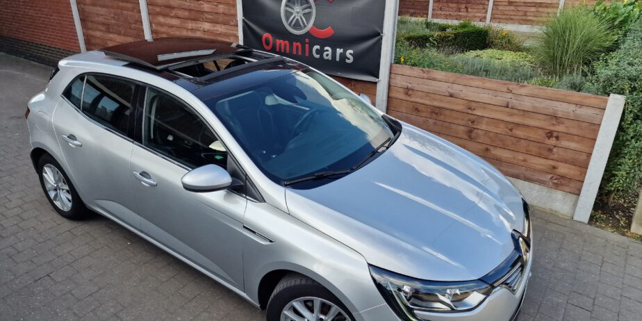 Renault Megane 2017 / 54.000km / 1.2i