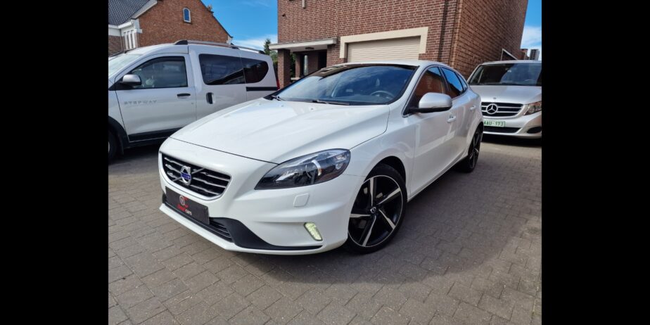 Volvo V40 R design 29.000km!