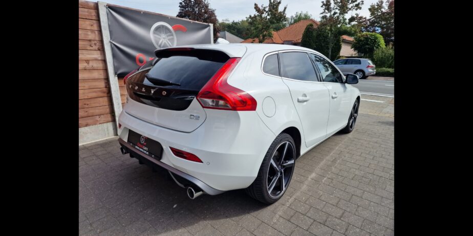 Volvo V40 R design 29.000km!