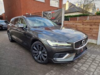 Volvo V60 T8 Plug-In Hybrid / 2019 / 81.000km