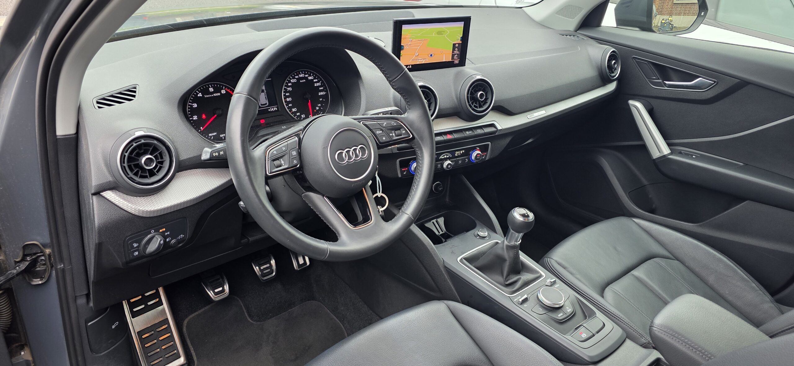 Audi Q2 S Line 2020/ 48.000km / 1ste EIGENAAR + GARANTIE